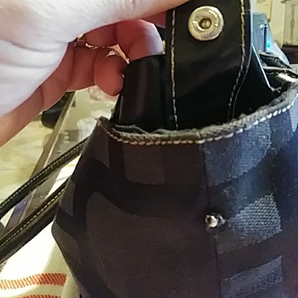 Purse - Picture 5 of 7